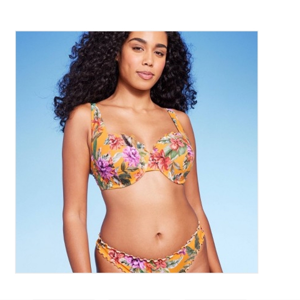 Nwt **LOT** shade and shore